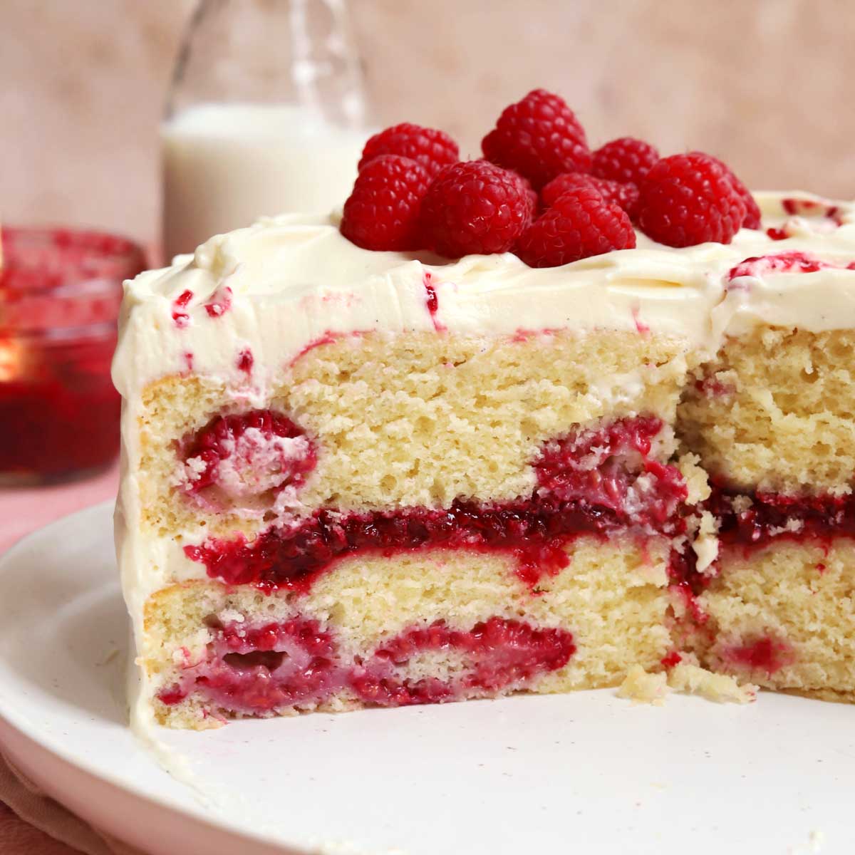 White Chocolate Raspberry Cake