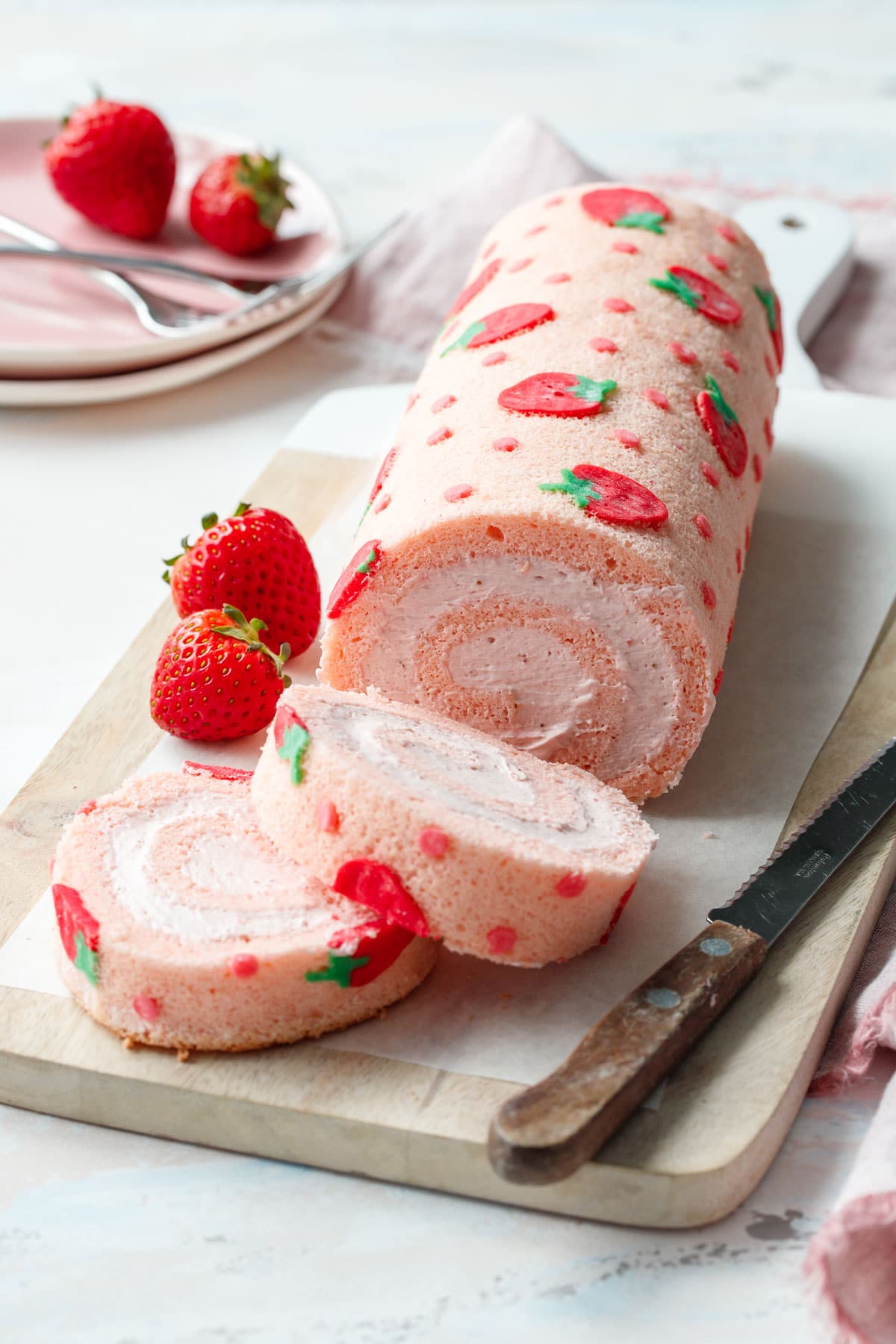 Strawberry Roll Cake