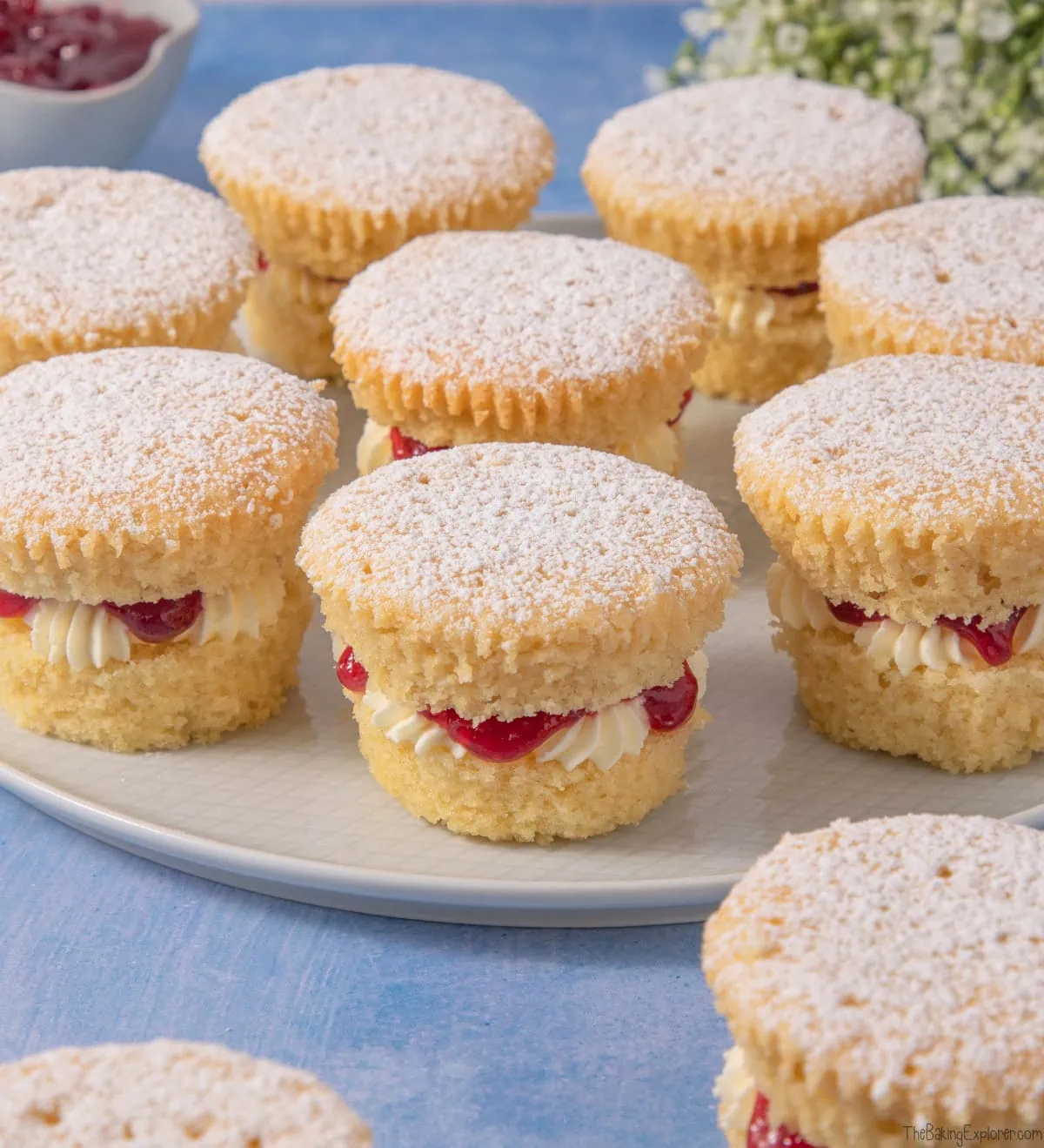 Victoria Sponge Cupcakes